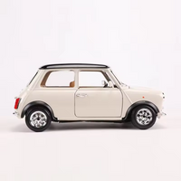 Bburago 1:18 Mini Cooper 1969 Model