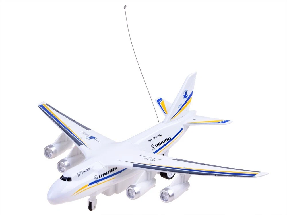 RC Airliner Model With Lights