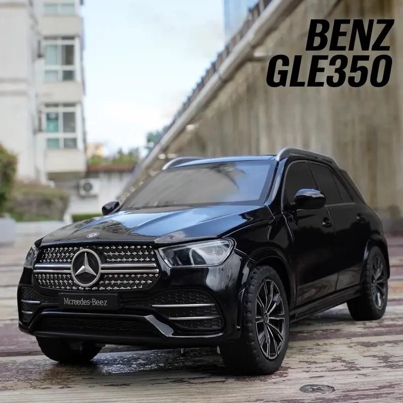 1:24 Diecast Mercedes Benz GLE 350 Model With Acrylic Box
