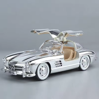 1:24 Diecast Classic Benz 300SL Crystal Color Model Car