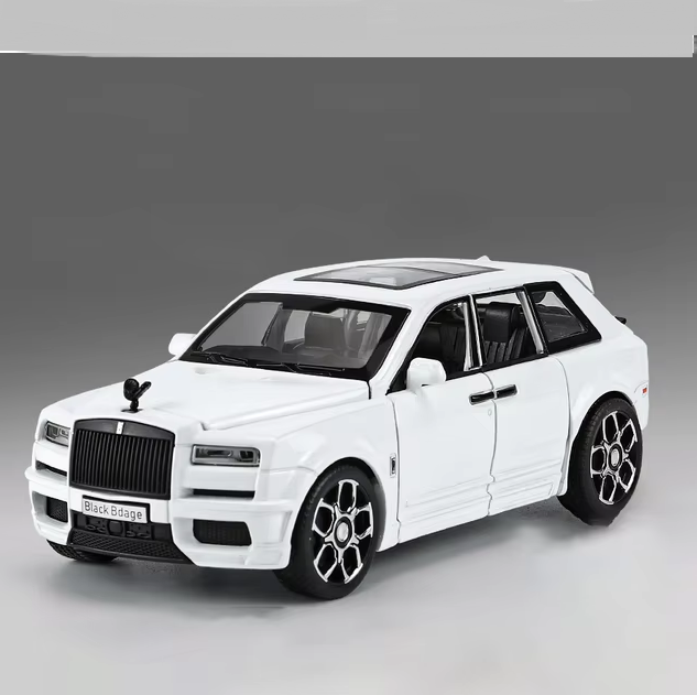 1:32 Diecast Rolls Royce Cullinan Model Car