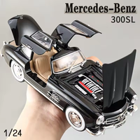 1:24 Diecast Benz 300SL Model With Acrylic Box - Black