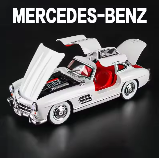 1:24 Diecast Benz 300SL Model Car With Smoke