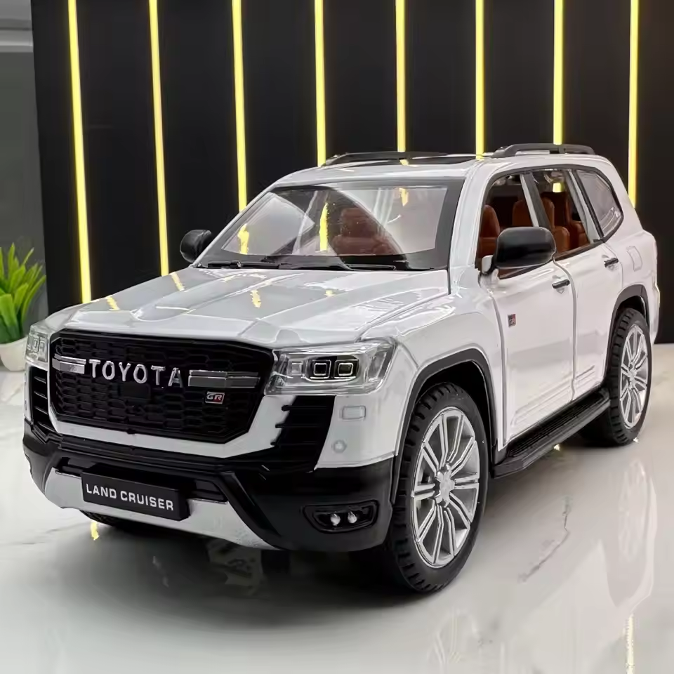 1:24 Diecast Toyota Land Cruiser LC300 GR Model With Acrylic Box