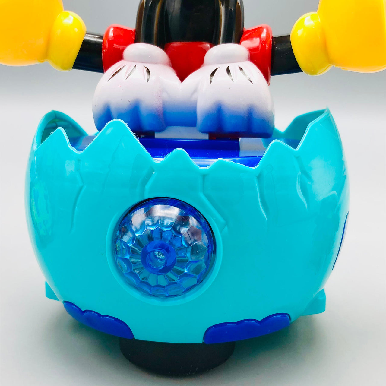 Battery Operated 3D Lighting Cartoon Egg Toy With Sound