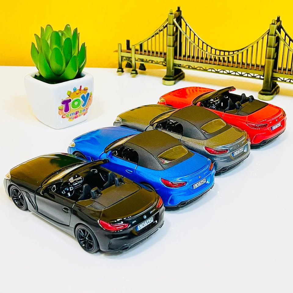 Kinsmart Metal Body BMW Z4