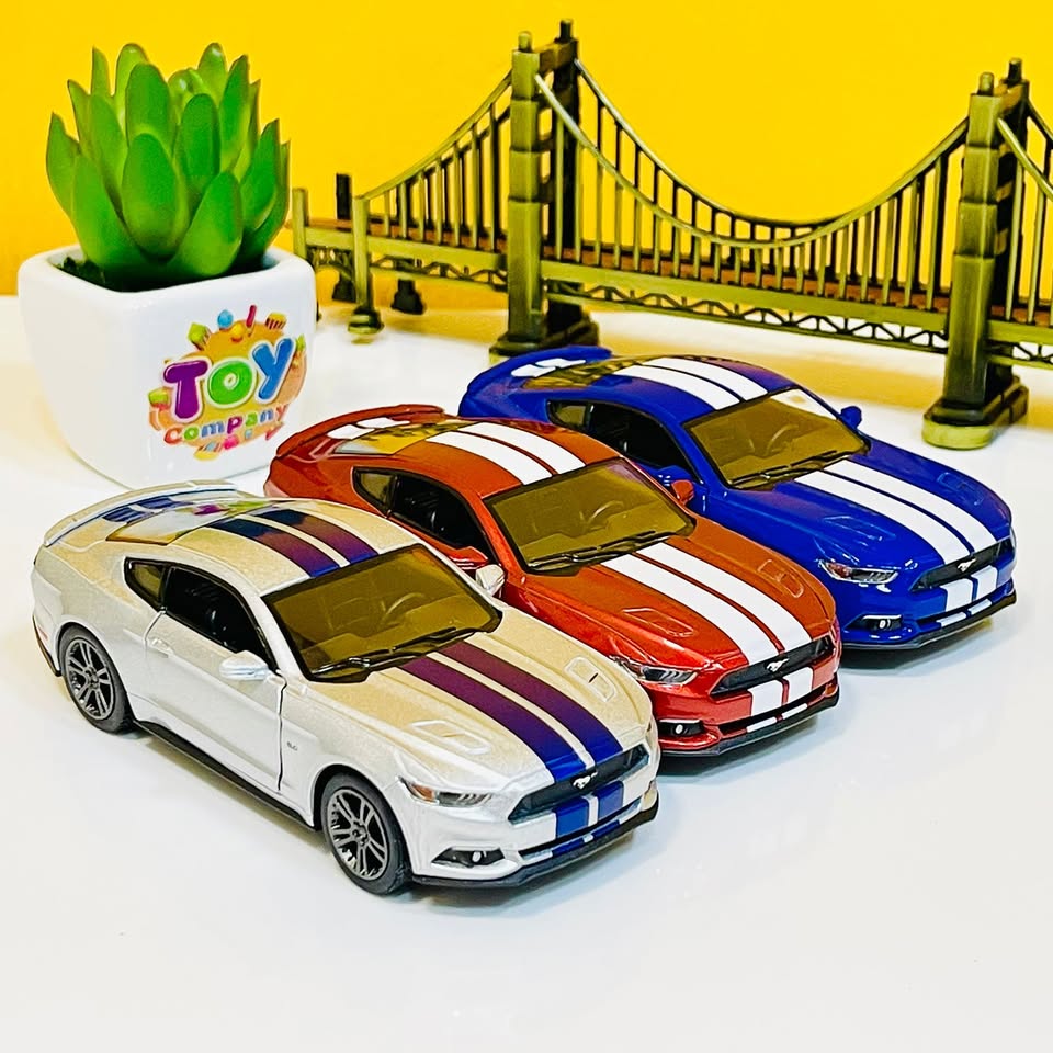Kinsmart 2015 Ford Mustang GT - Printed