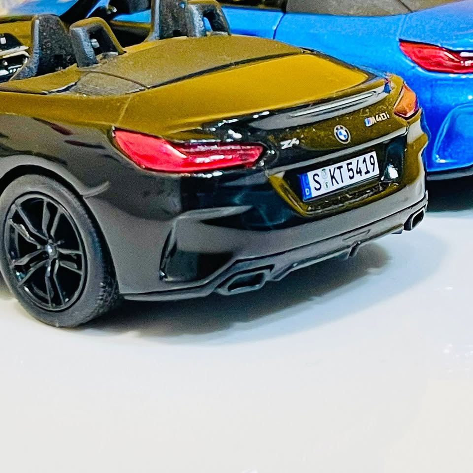 Kinsmart Metal Body BMW Z4