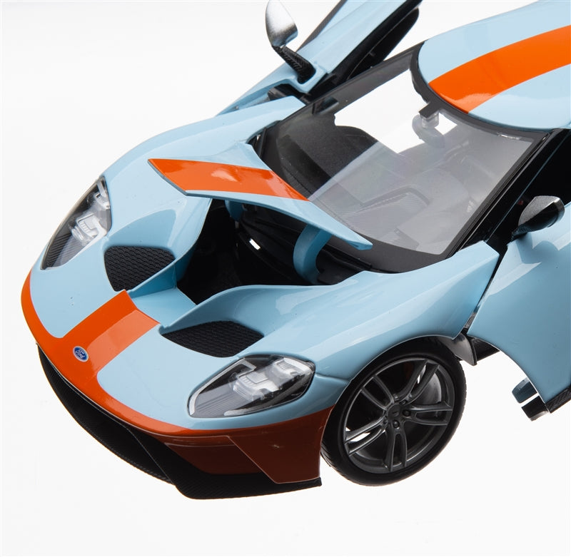 Maisto 1:18 Diecast 2019 Ford GT Model Car