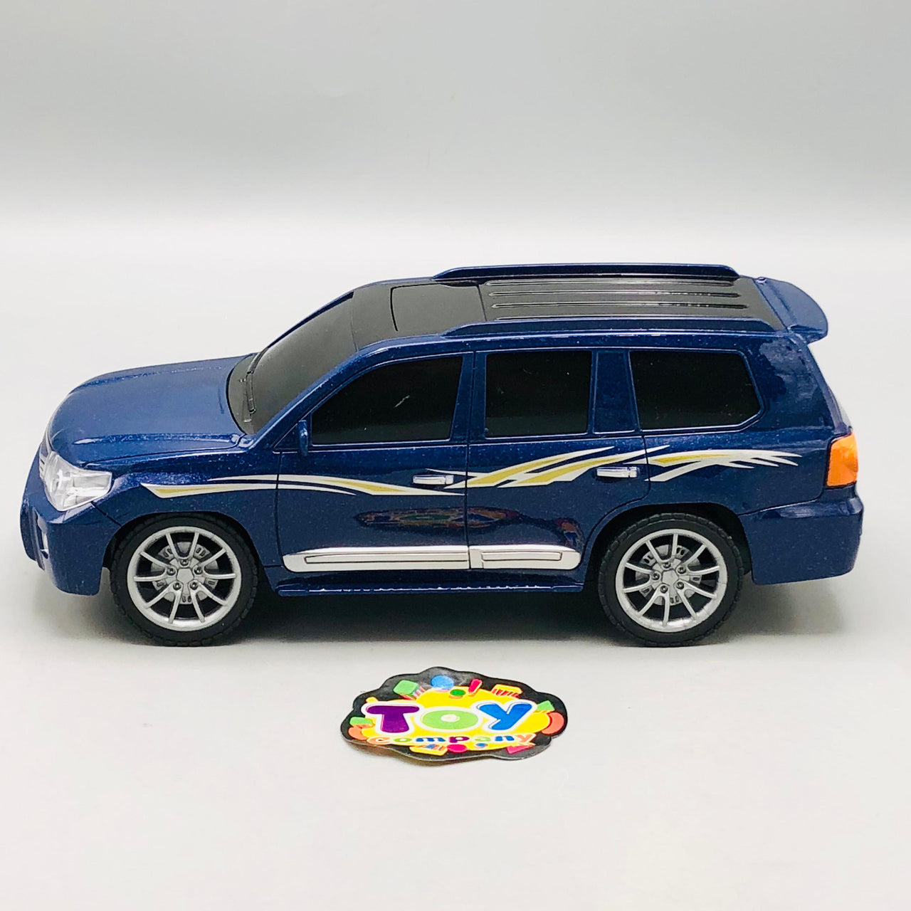 1:16 RC 27MHz Land Cruiser SUV Model Car