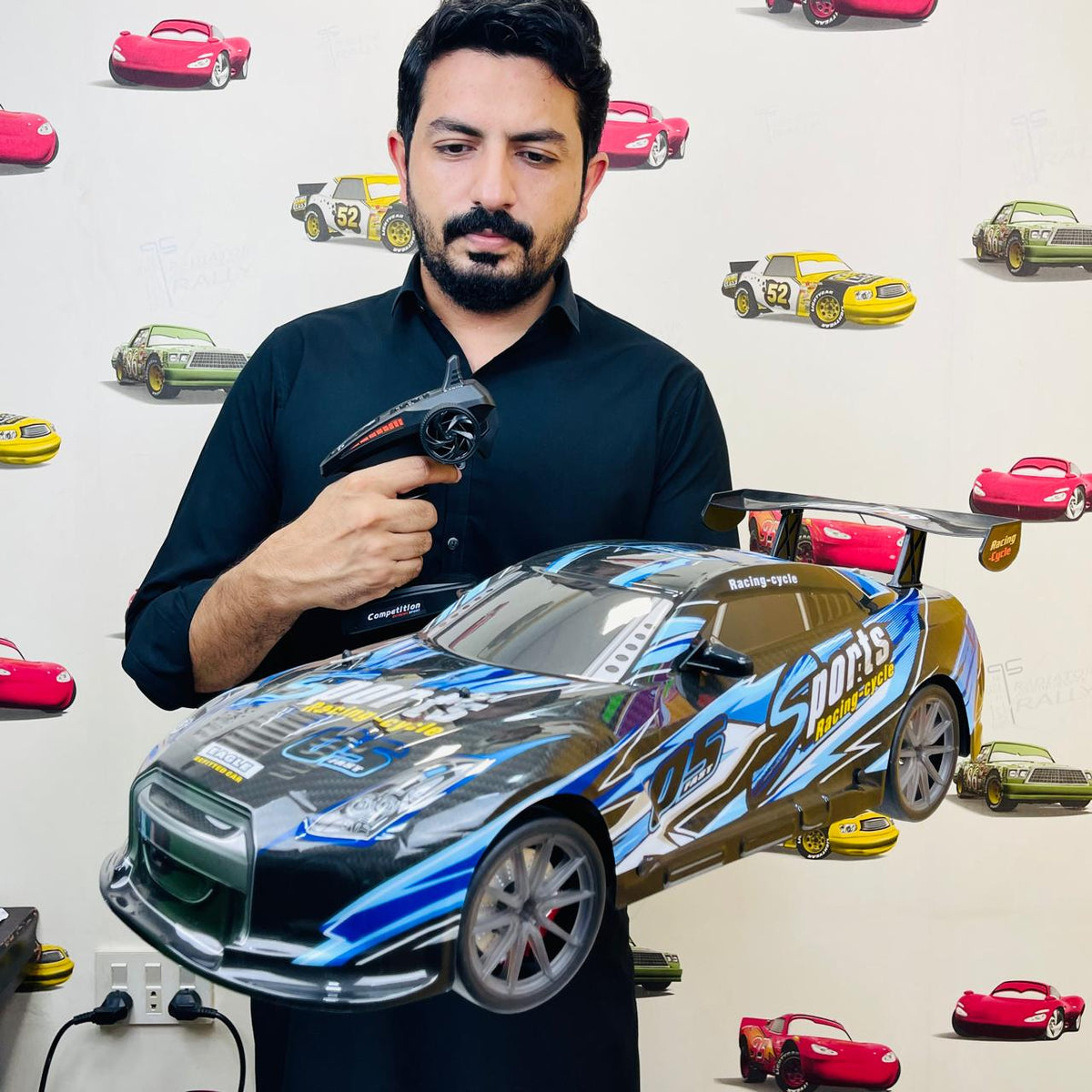 2.4GHz RC Big Size Nissan GTR Model Car