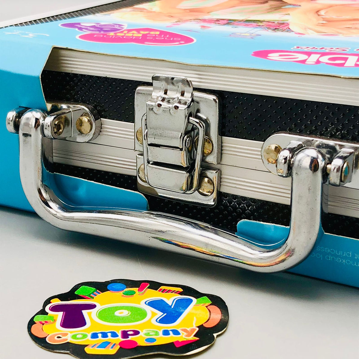 15Pcs Barbie Cosmetic Suitcase