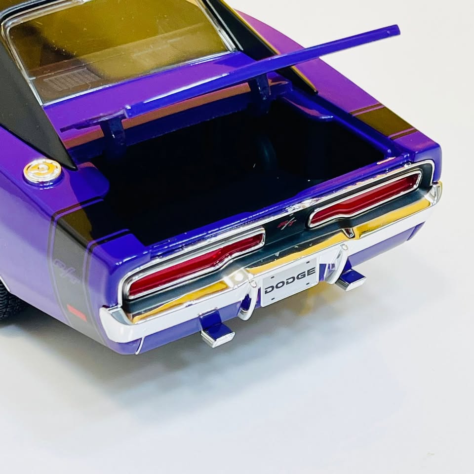 Maisto 1:18 Special Edition 1969 Dodge Charger