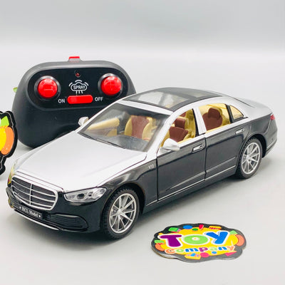 1:22 RC Diecast Mercedes Maybach Model Car With Smoke