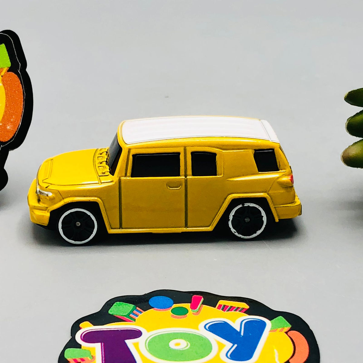 Diecast Mini Racing Cars Set - 4Pcs