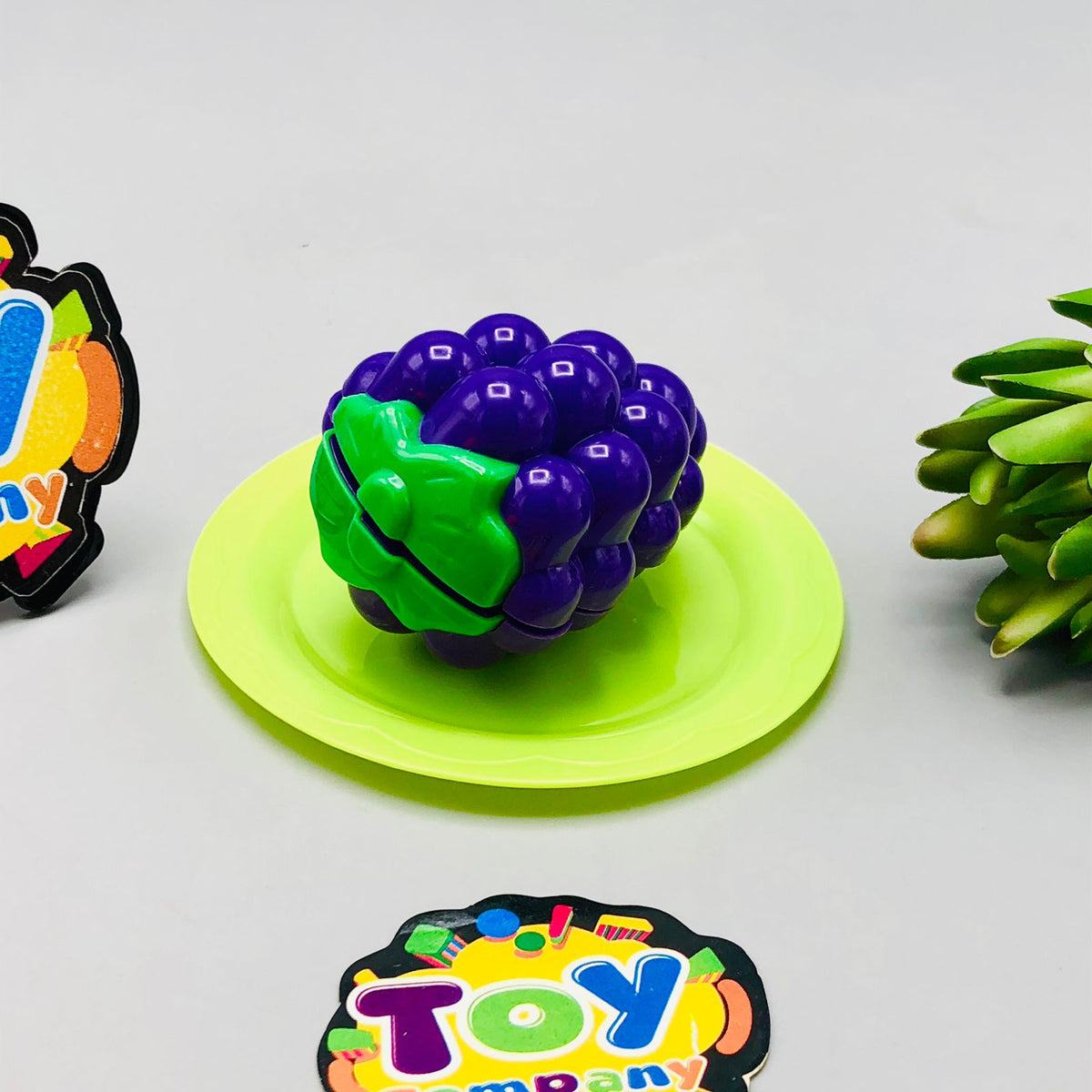 9Pcs Pretend Play Fruits Cutting Set