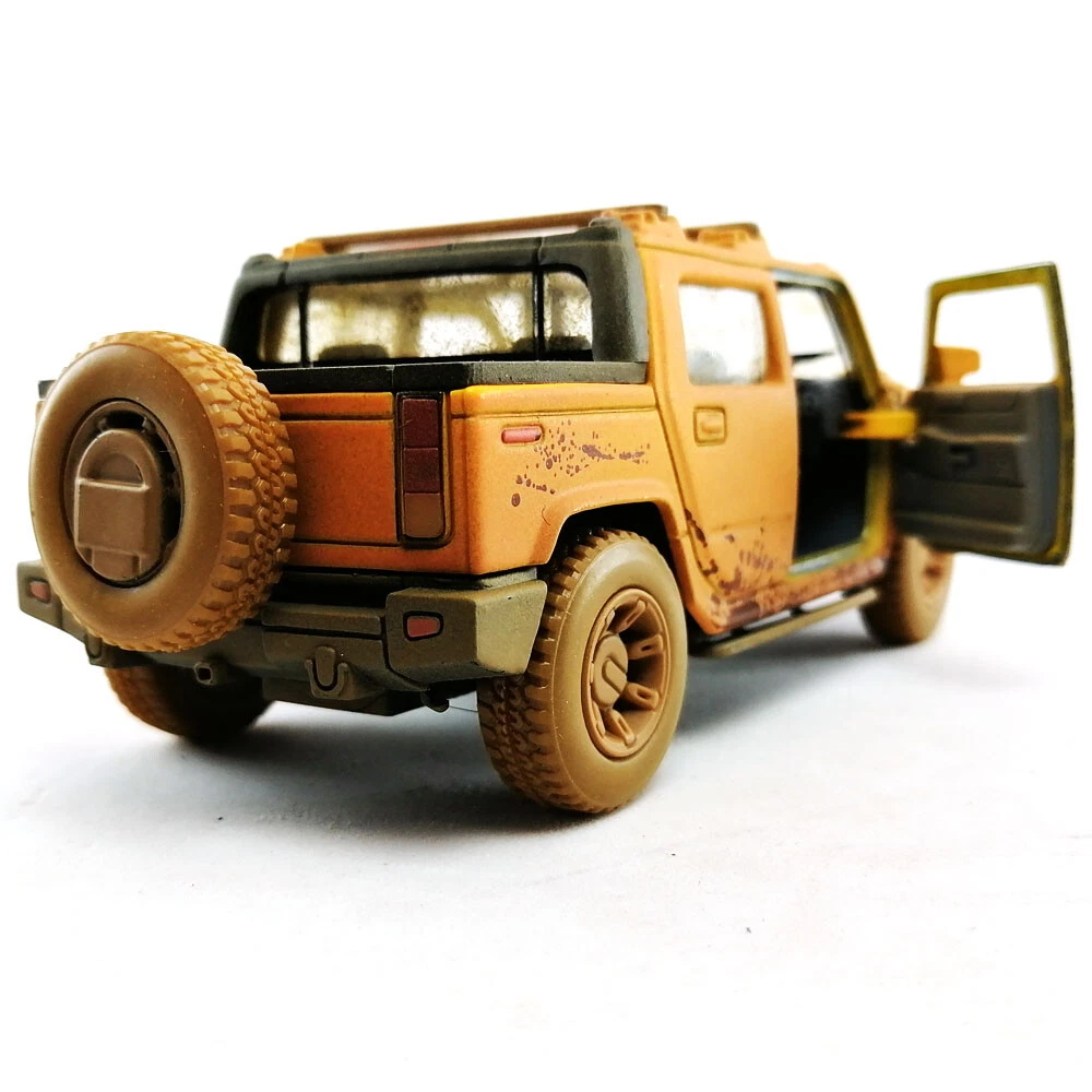1:36 Kinsmart 2005 Hummer H2 Model Car