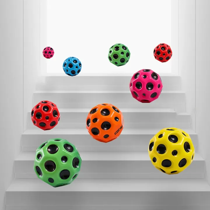 1Pc Moon Shape Bouncing Ball