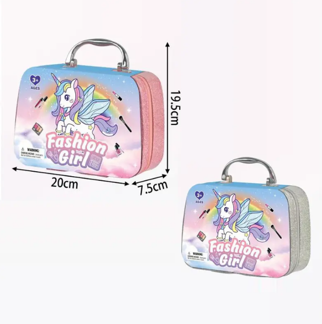 19Pcs Realistic Fashion Girl Makeup Bag