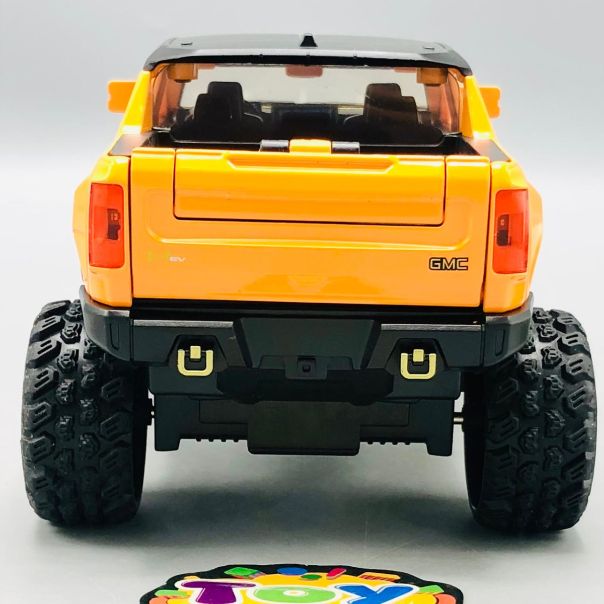 Diecast 1:24 Scale Hummer Model Car