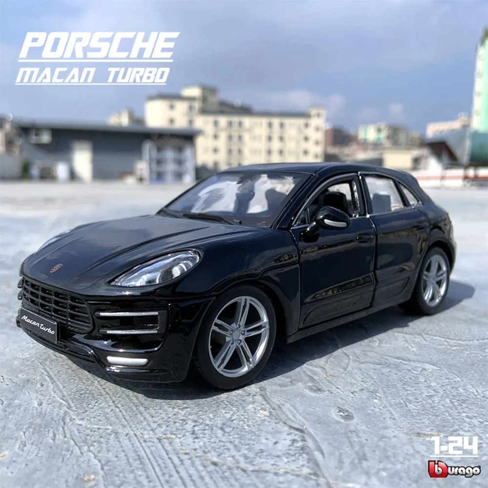 Bburago 1:24 Porsche Cayenne Turbo Model - Black