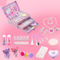 Realistic Girls Makeup & Jewellery Briefcase