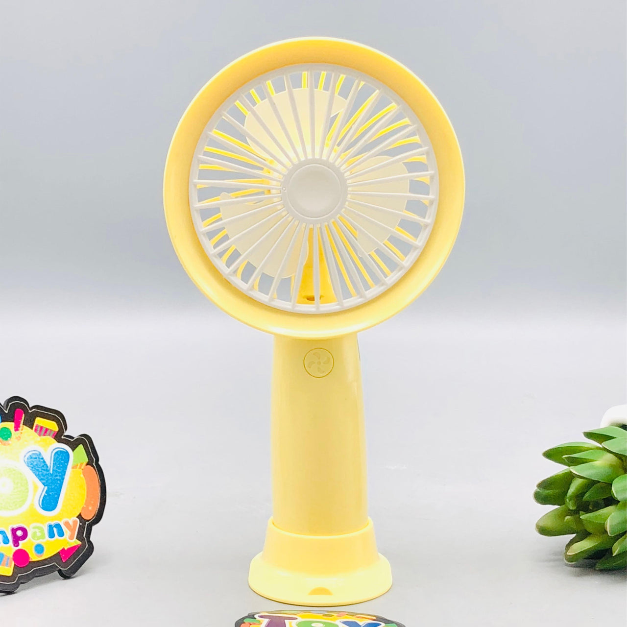 7.5" Rechargeable 3 Gear Speed Tabletop Cooling Fan