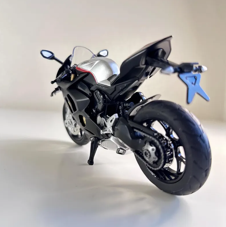 1:12 Mini Diecast Ducati Corse V4 Model Bike