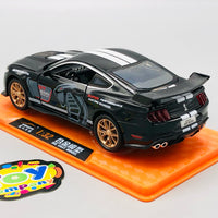 1:32 Diecast Ford Mustang Shelby GT500  With Acrylic Display Box - Black