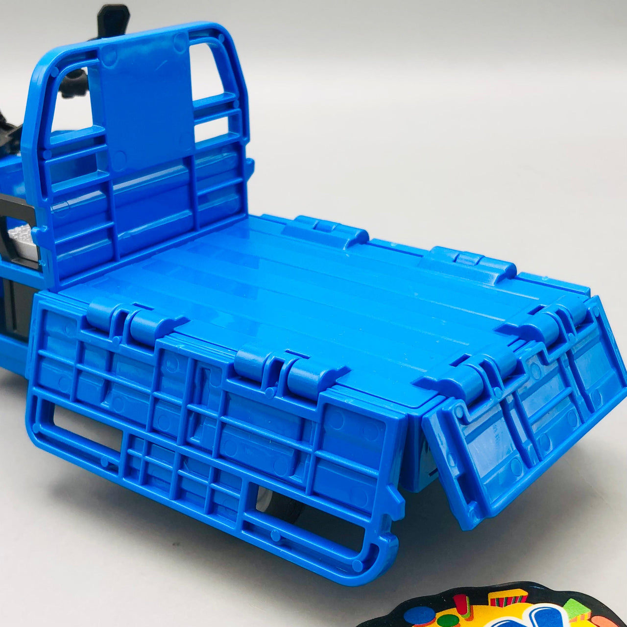 Kids ABS Inertial Tricycle With Light & Sound - 1Pc