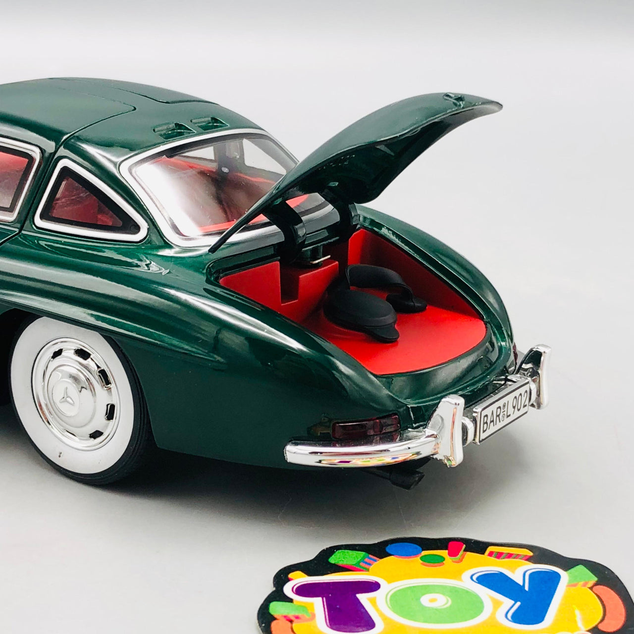 1:24 Diecast Benz 300SL Model Car - Without Smoke