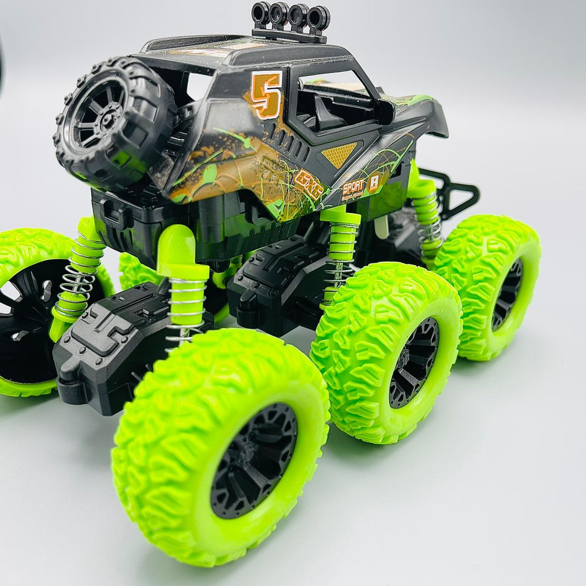 Die-cast 6x6 Rock Crawler