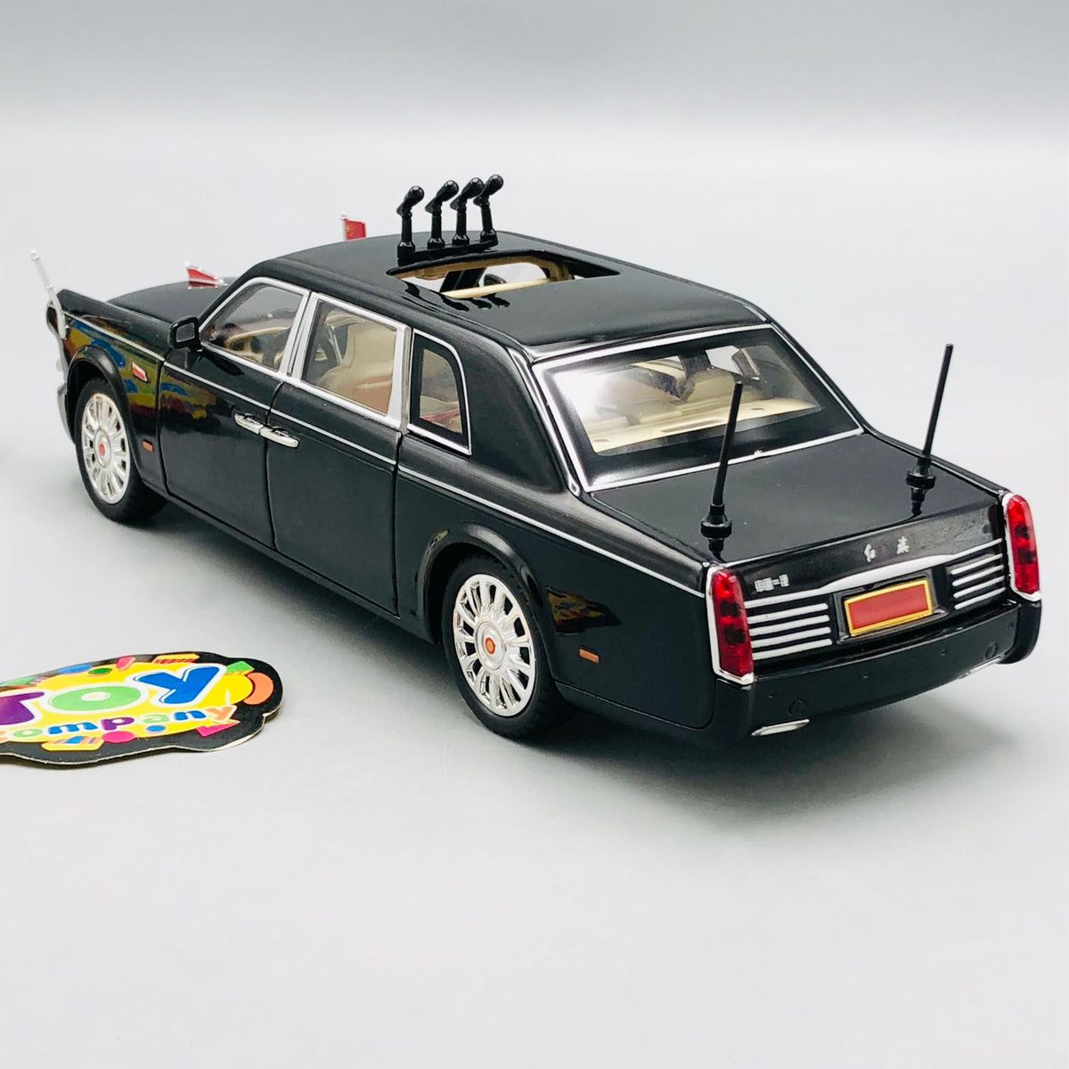 1:24 Diecast HongQi L9 Luxury Limousine Model - Without Box