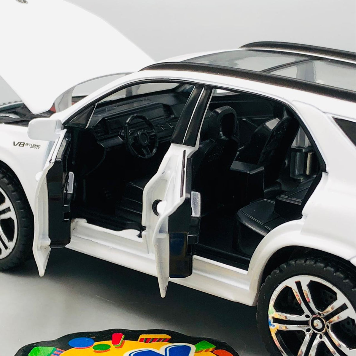 1:32 Diecast Mercedes AMG GLE 63 Model Car