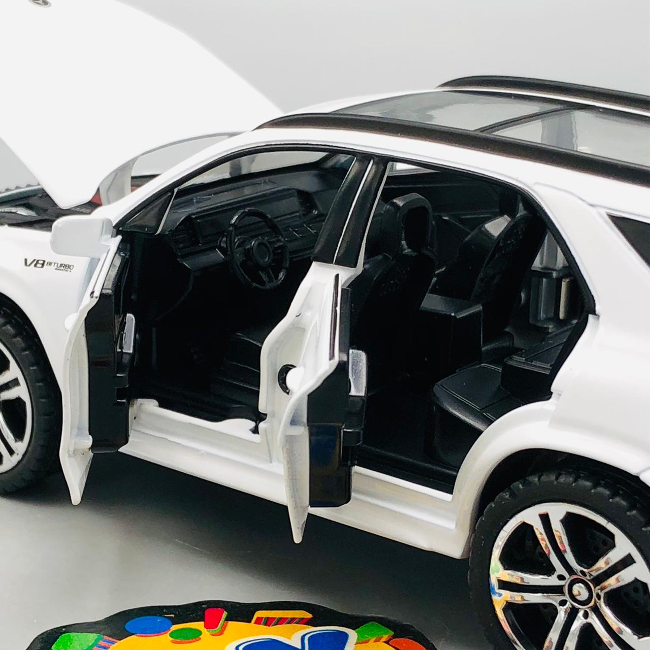 1:32 Diecast Mercedes AMG GLE 63 Model Car