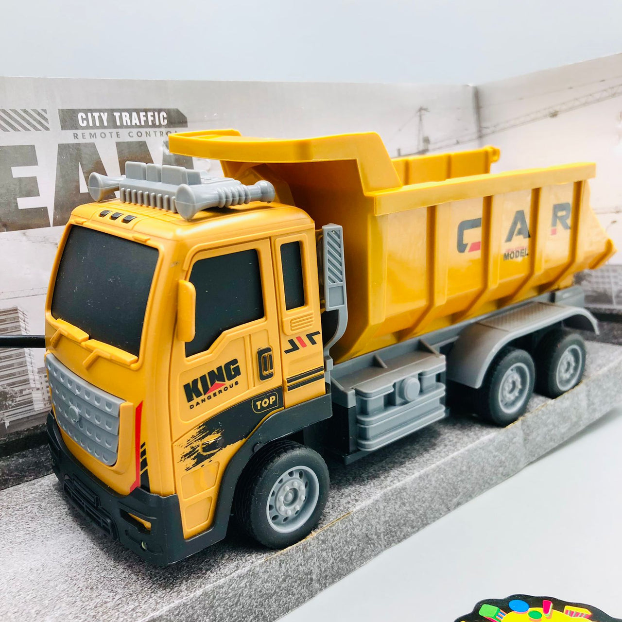 1:16 RC Construction Dump Truck With Light - Minor Fault