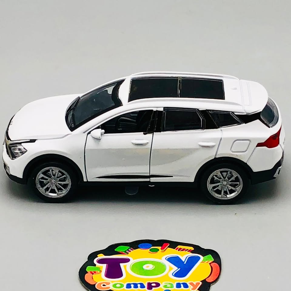 1:32 Diecast KIA Sportage Latest Model Car
