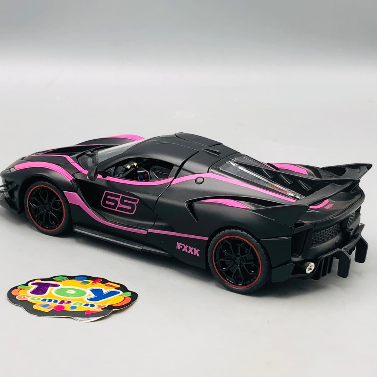 1:24 Diecast Ferrari FXXX K Model Car - Minor Fault