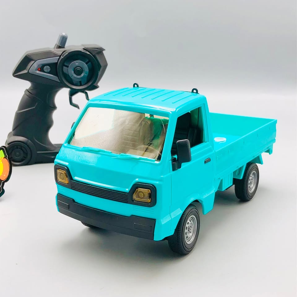1:16 RC Suzuki Spray Pickup Truck With Headlights