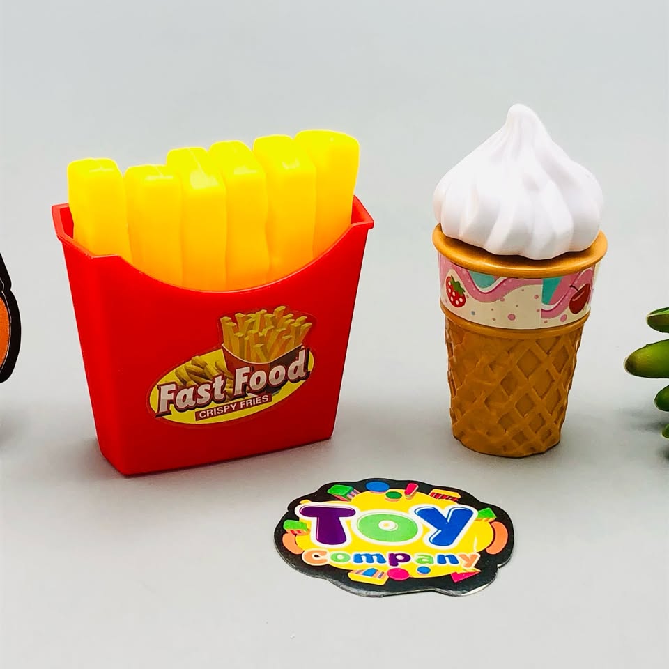 9Pcs Pretend Play Delicious Food Cutting Set