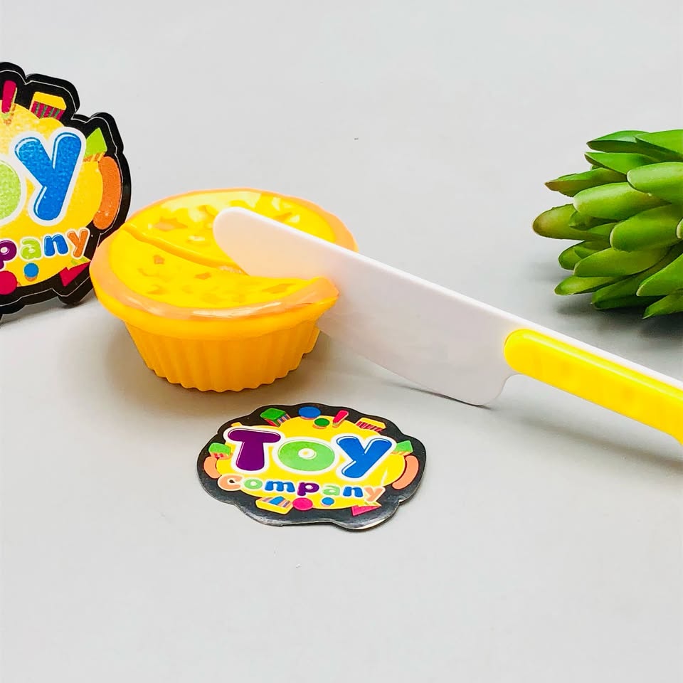 9Pcs Pretend Play Delicious Food Cutting Set