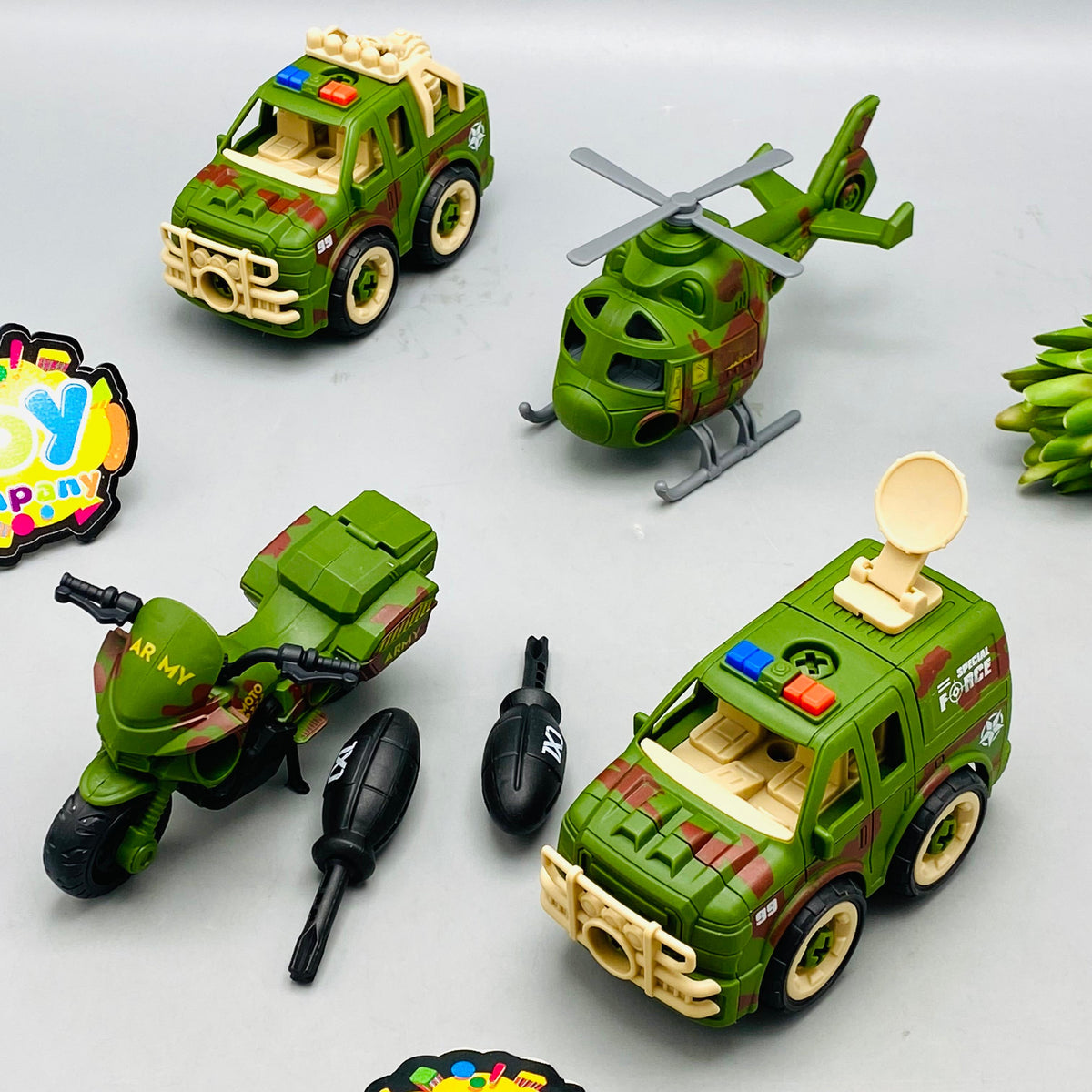 4Pcs DIY Kids Military Screw Vehicles