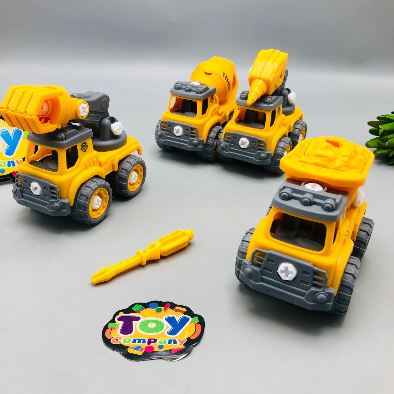 4Pcs DIY Engineering Screw Vehicles