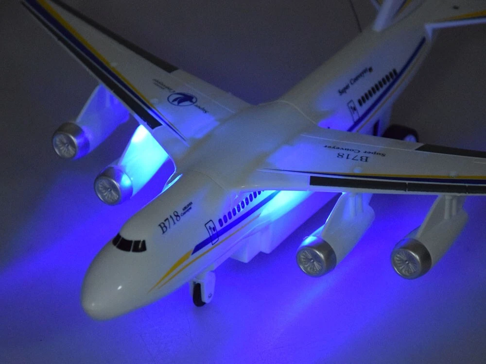 RC Airliner Model With Lights
