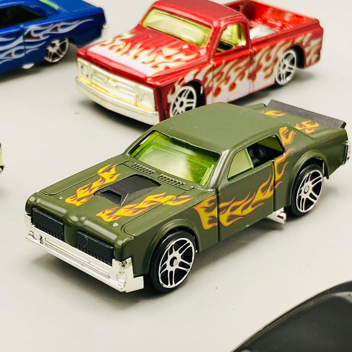 1:64 Mini Diecast Inertial Racing Cars - 6Pcs
