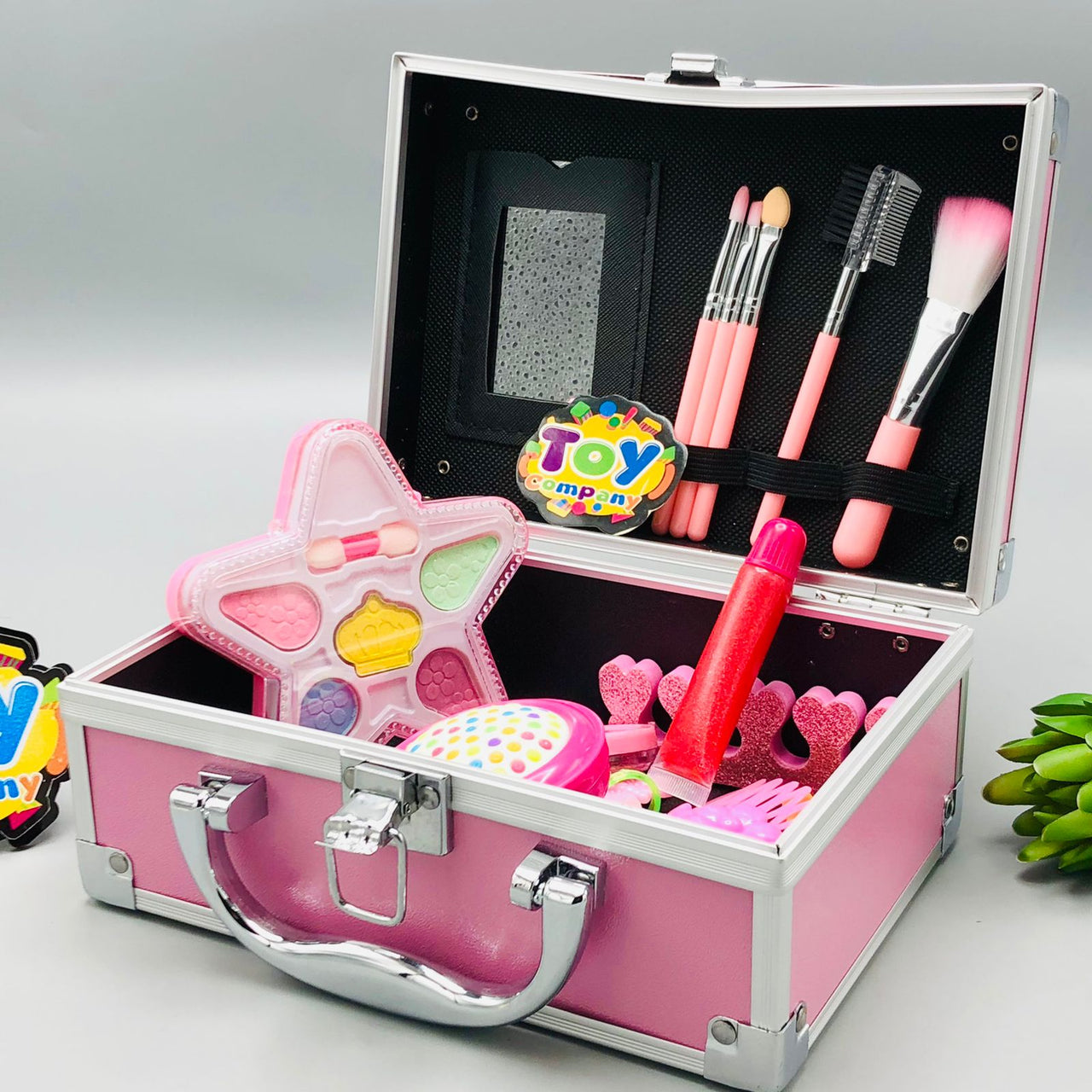 Gabby's Realistic Makeup & Jewellery Suitcase