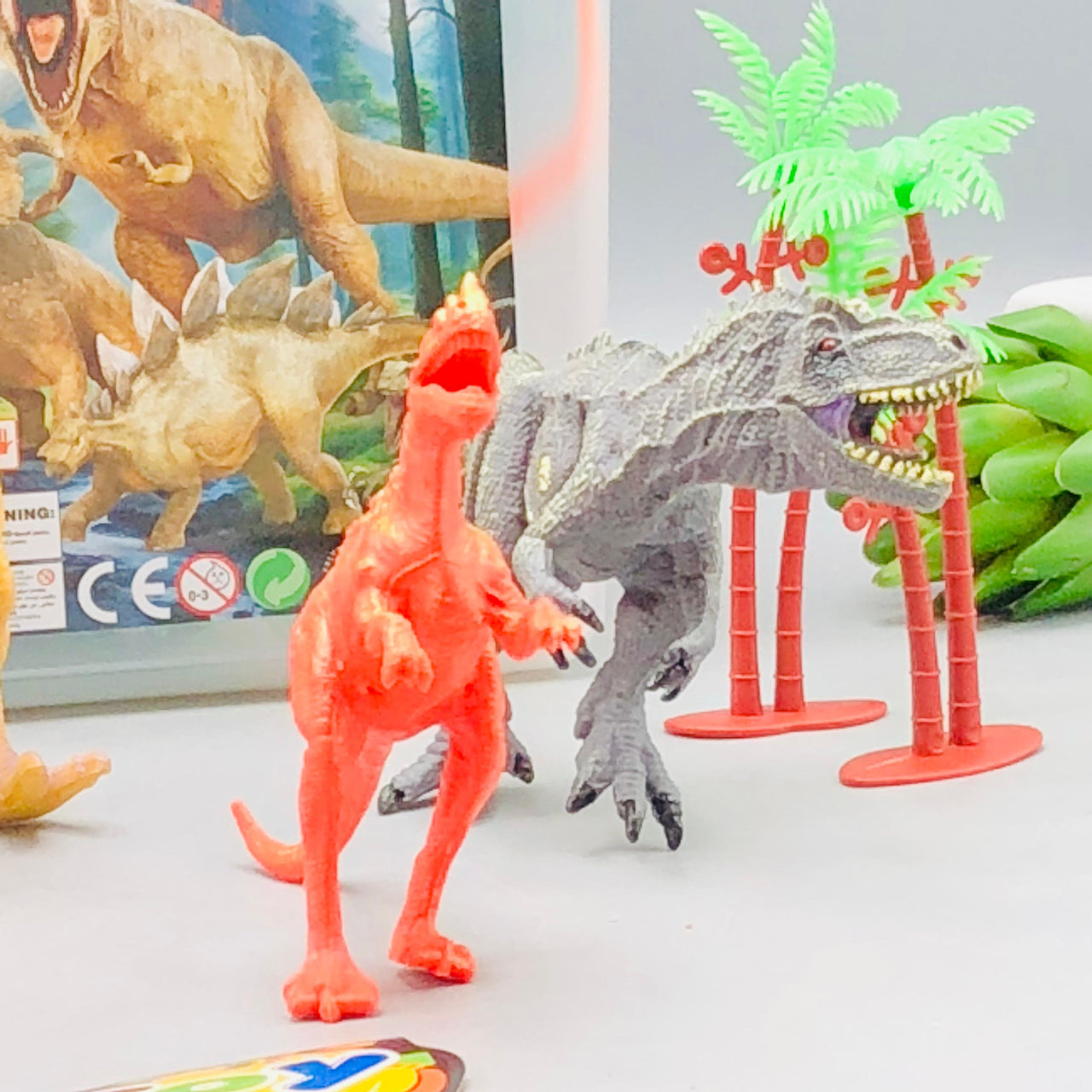 22Pcs Kids Wild Dinosaur World Toy With Storage Box