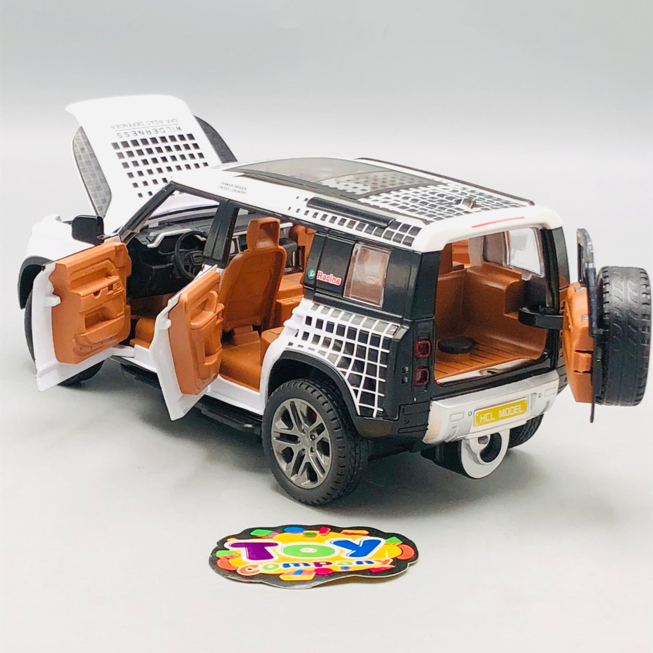 1:22 RC Diecast Wilderness Defender Model Car With Smoke