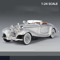 1:24 Diecast Benz 500K Classic Model With Acrylic Box - Gray