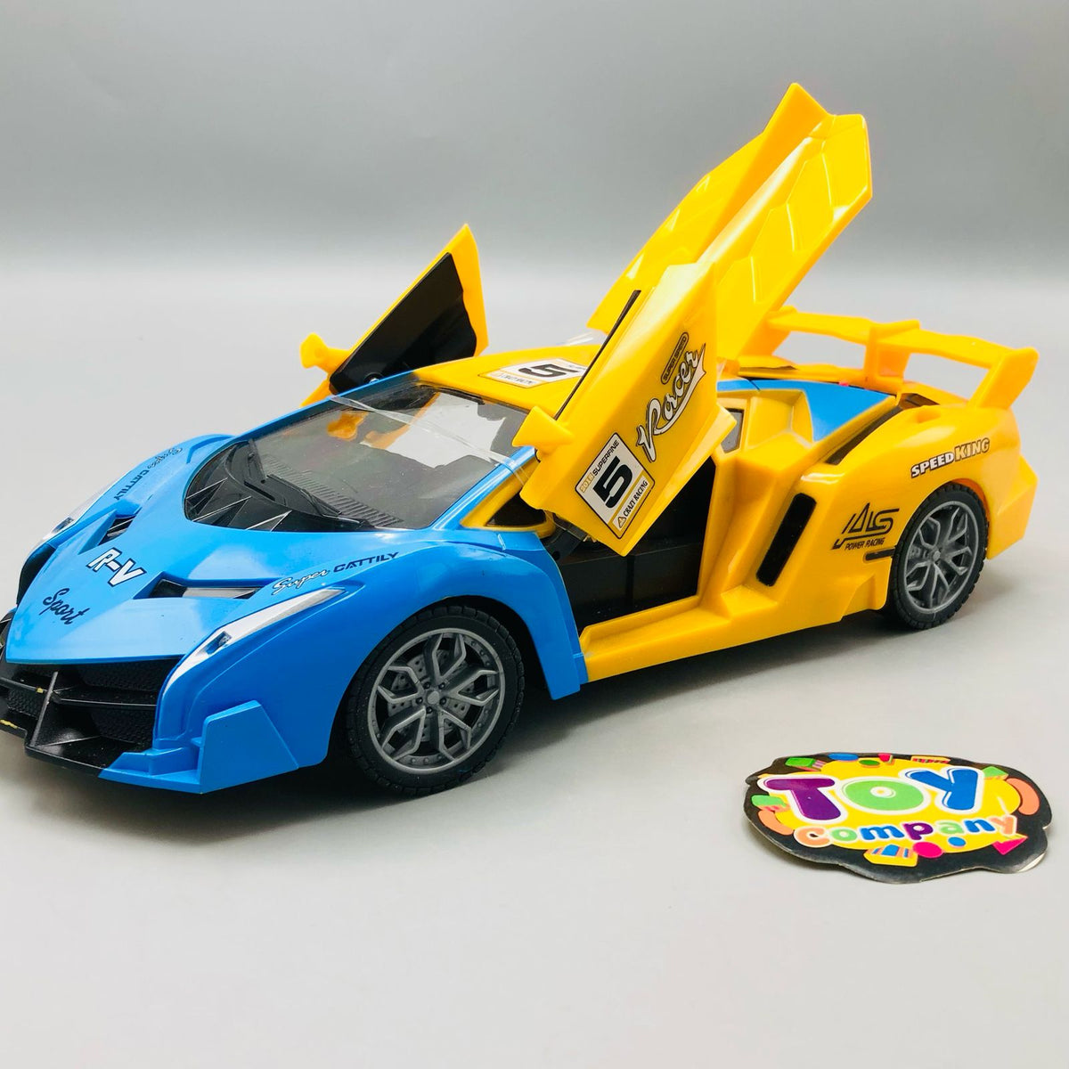1:12 RC Spray Racing Car With Openable Doors
